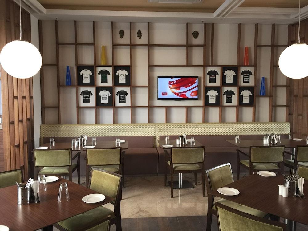柠檬树酒店，60区，古尔冈 外观 照片