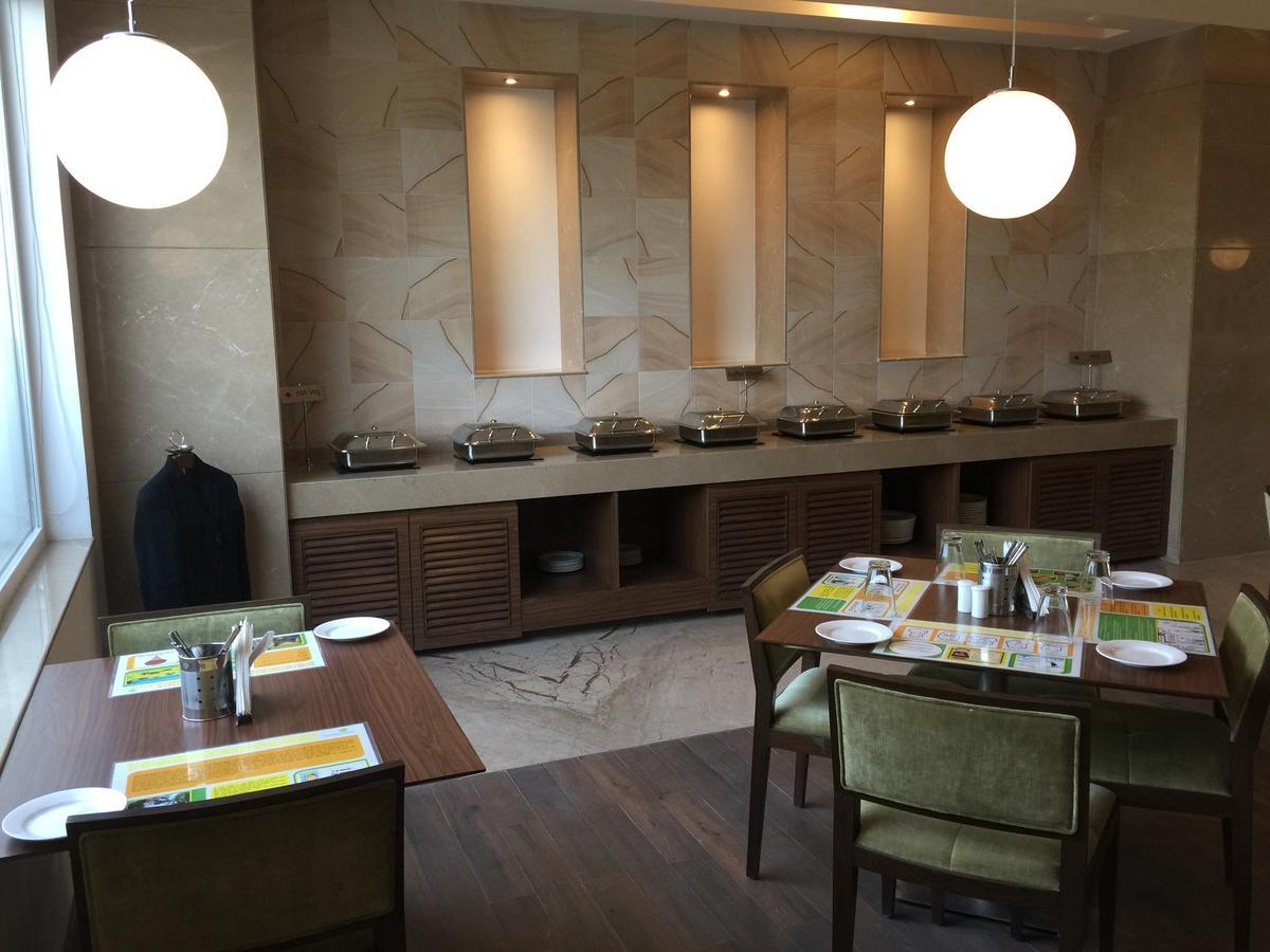 柠檬树酒店，60区，古尔冈 外观 照片