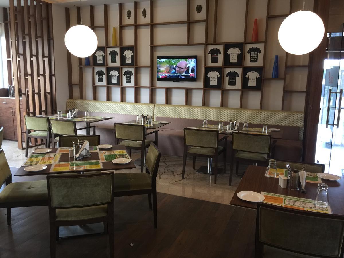 柠檬树酒店，60区，古尔冈 外观 照片